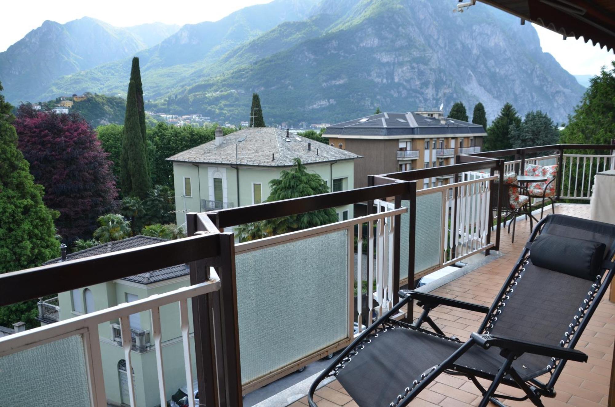 Big Romantic Lake View & Terrace Lägenhet Lecco Exteriör bild